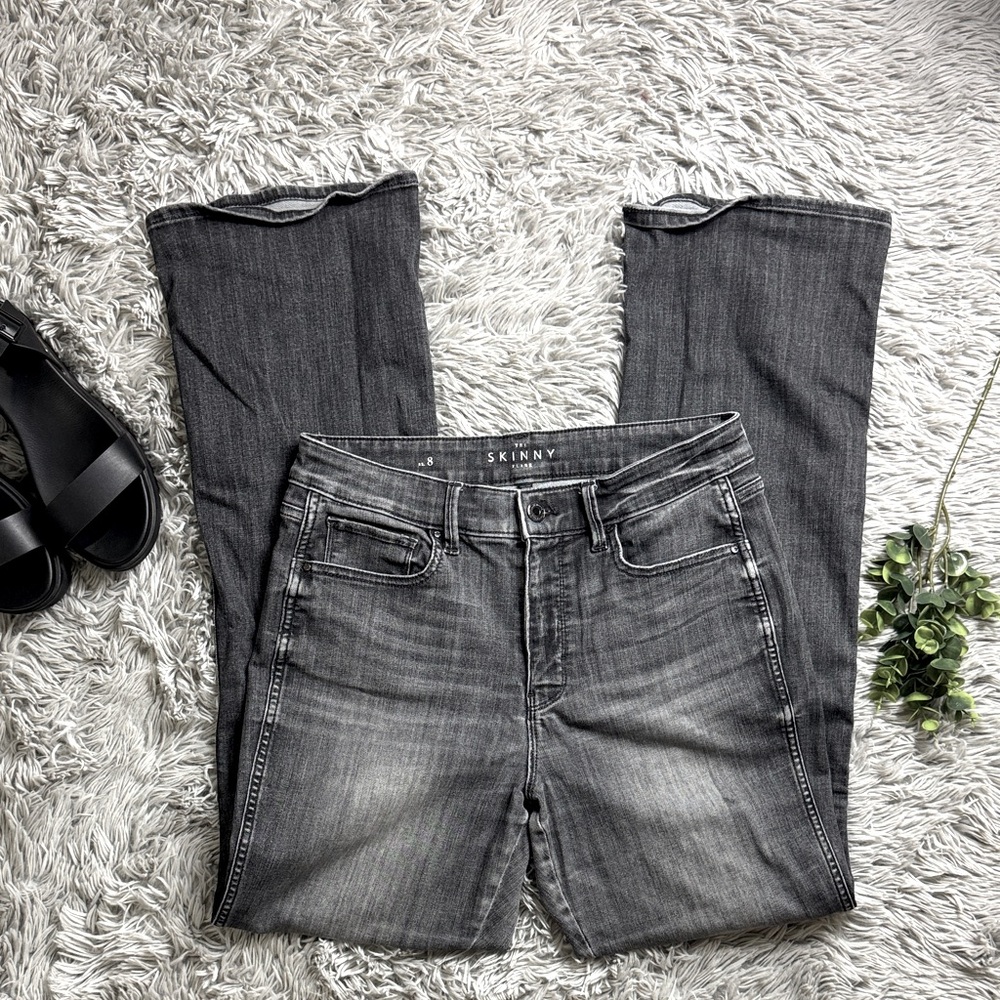 White House Black Market Charcoal the flare skinny high rise Curvy Jeans size 8